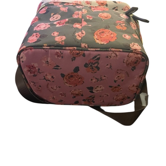 BETSEY JOHNSON Insulated Lunch Box Tote Cooler Bag Multicolor Floral, NWT - Picture 6 of 11